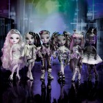 MGA Lalka Rainbow High Shadow Nicole Steel b MGA Lalka Rainbow High Shadow Nicole Steel b
