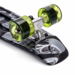PLASTIC SKATEBOARD METEOR MULTIBOARD SKULLS